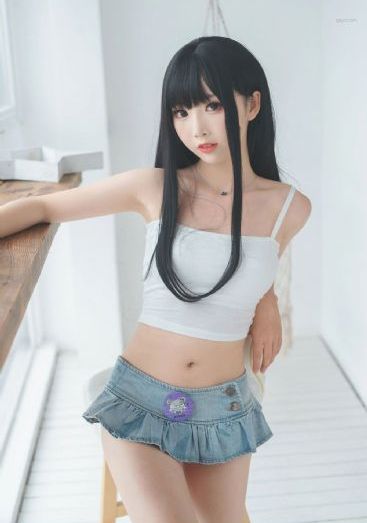 谁和她睡了